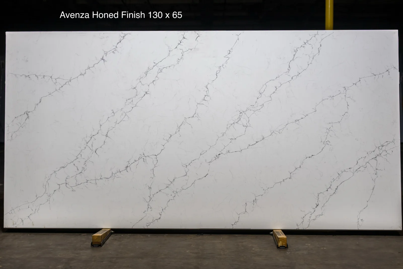 Calacatta Avenza Quartz Slab in Northridge, Los Angeles
