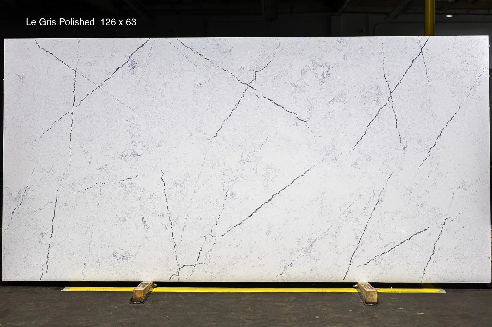 Calacatta Grey Vein Quartz Slab in Northridge, Los Angeles