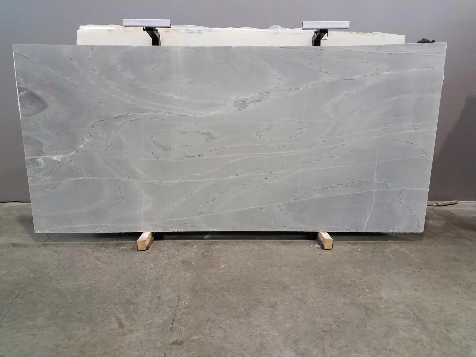 Cipollino Cloudy Marble Slab in Sun Valley, Los Angeles