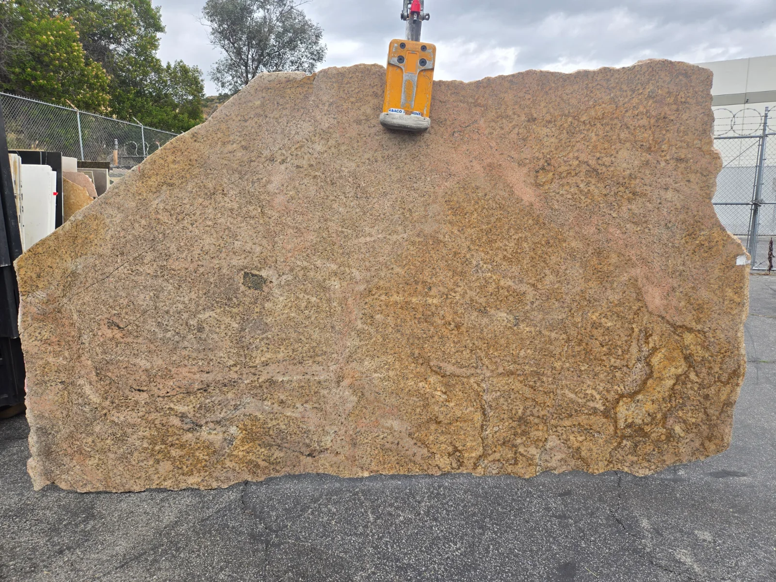 Copper Canyon Granite Remnant in Sun valley, Los Angeles