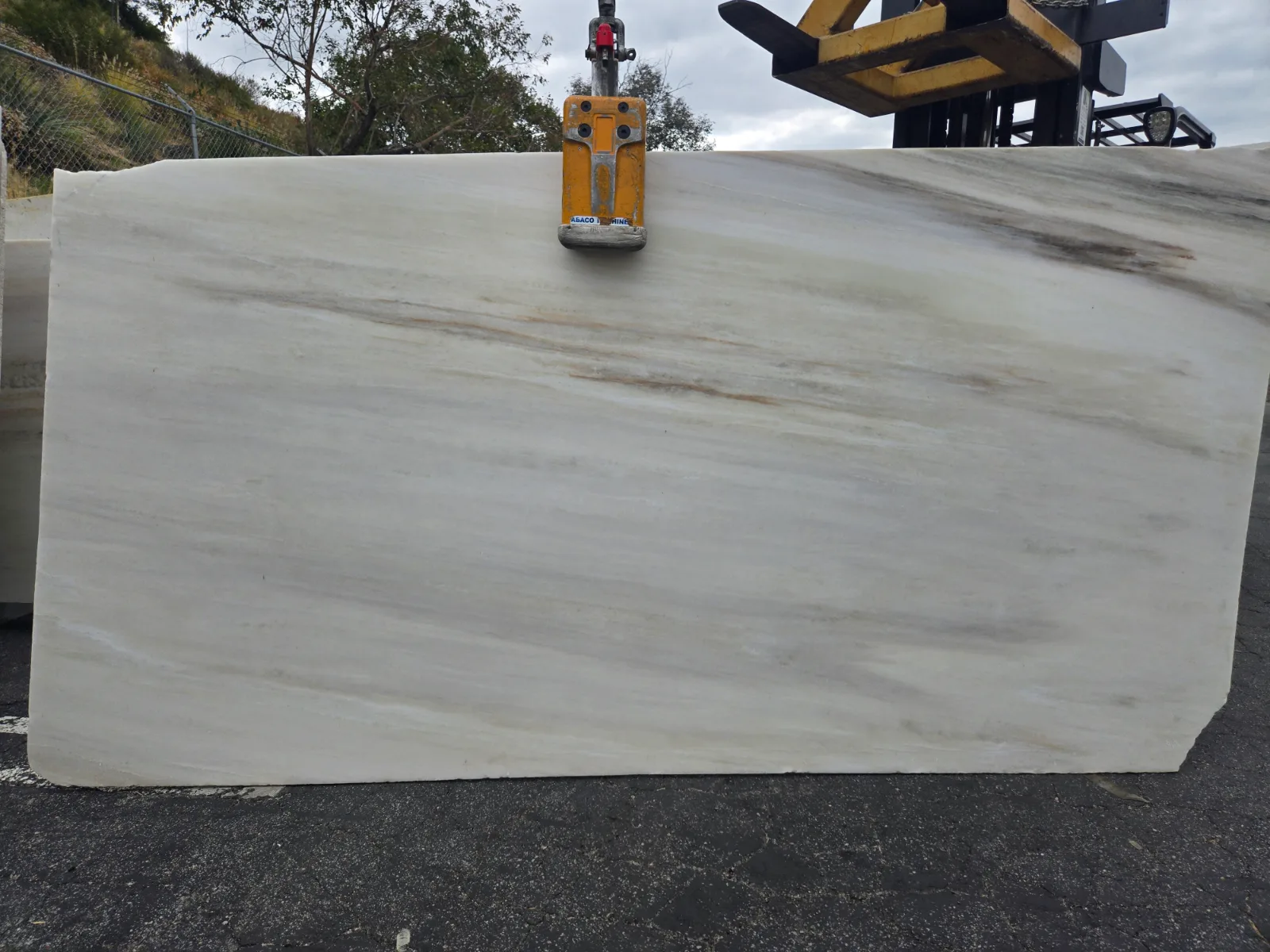 Alpine White Marble Slab in Sun valley, Los Angeles