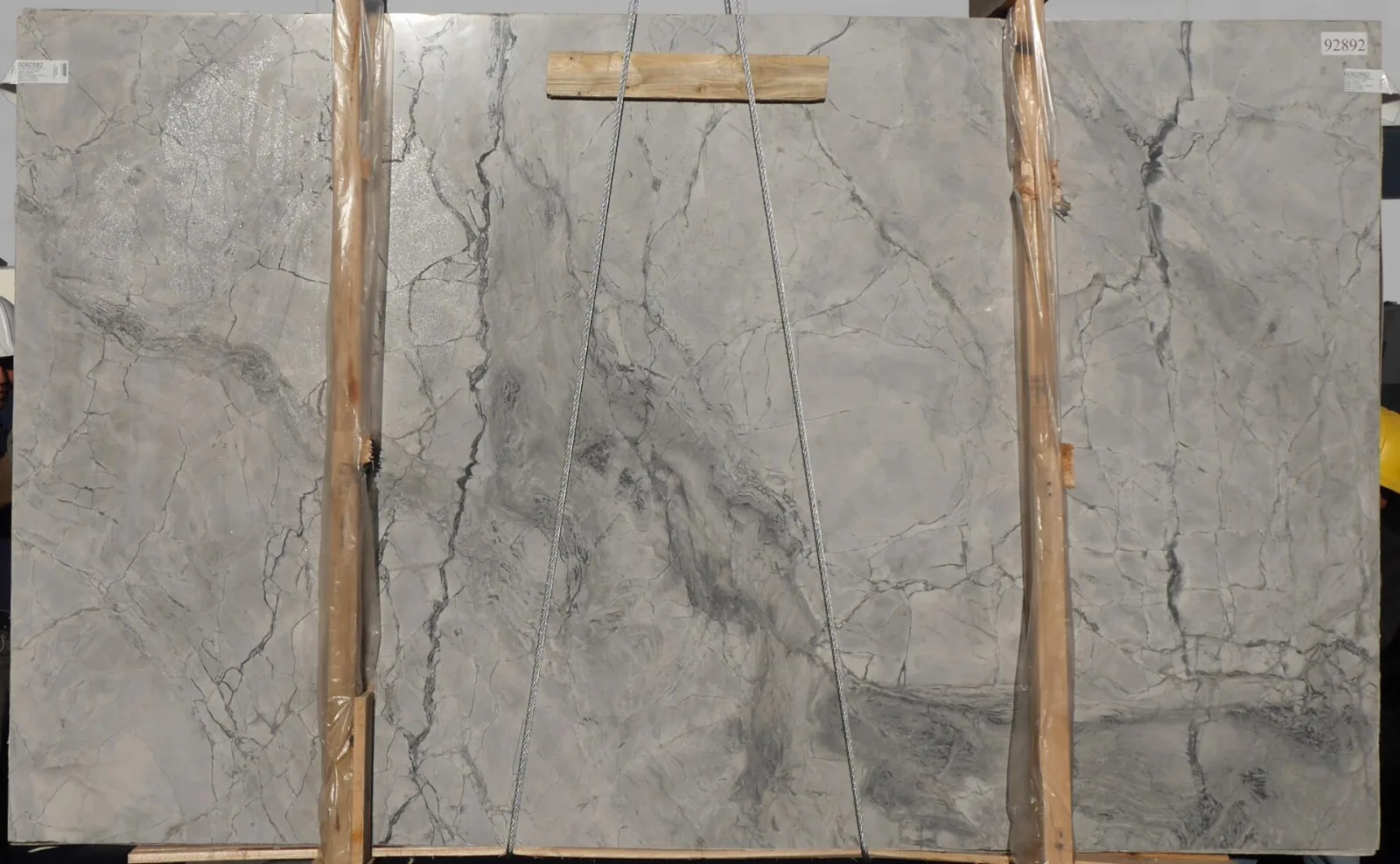 Super White Quartzite Slab in Sun Valley, Los Angeles