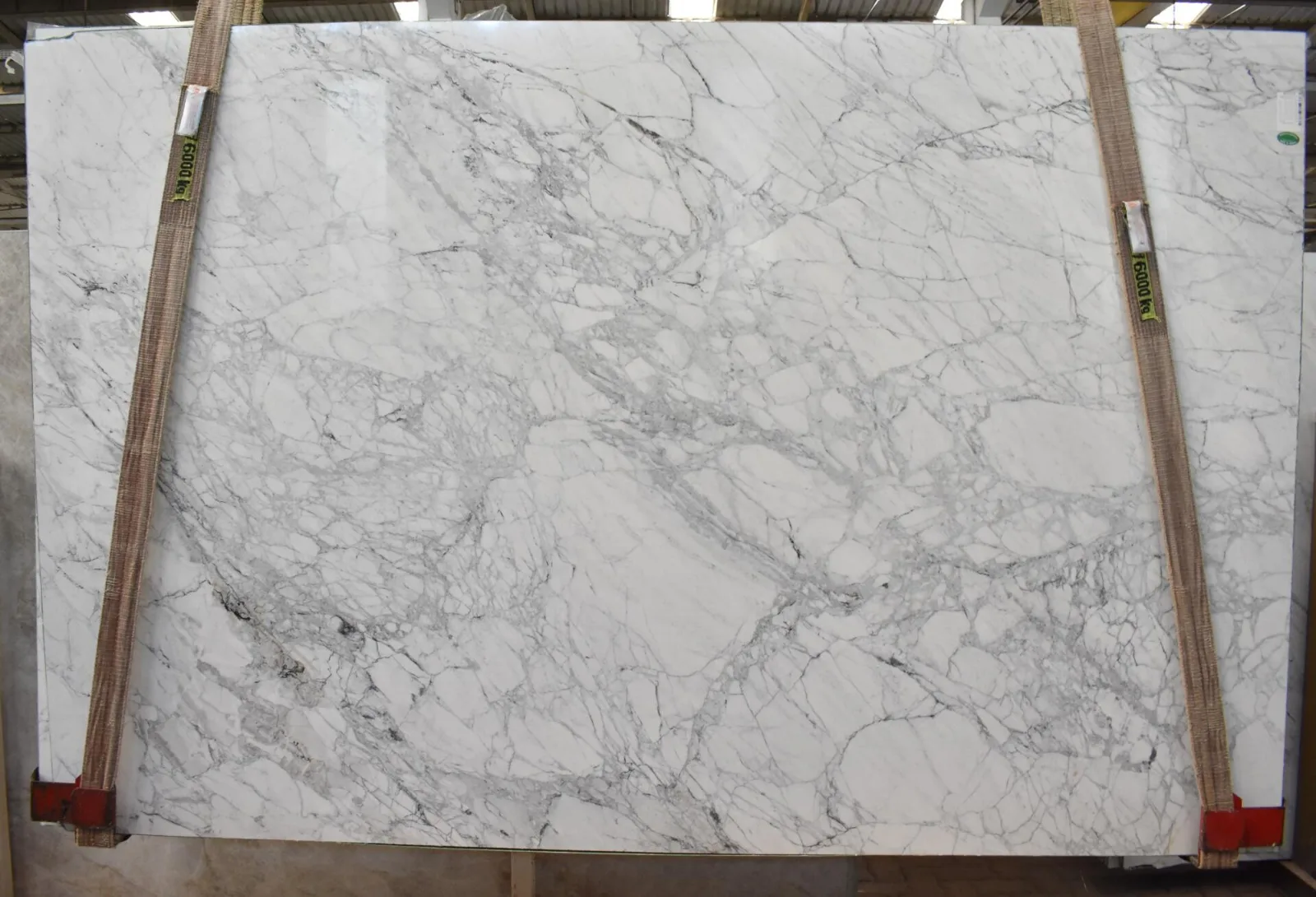 Calacatta Chiara Marble Slab in Sun Valley, Los Angeles