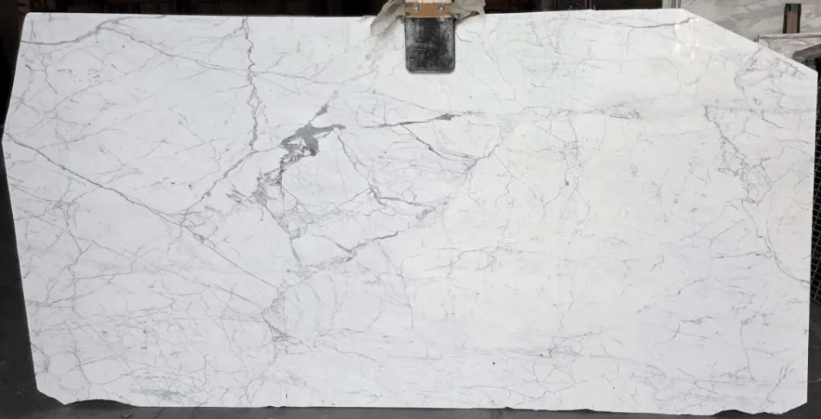 Statuario Marble Slab in Sun Valley, Los Angeles