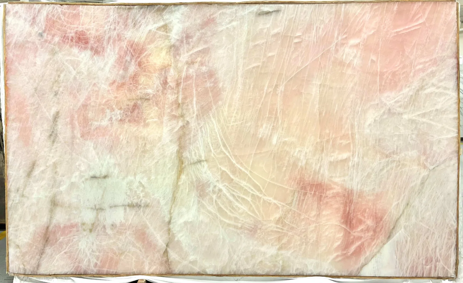 Cristallo Rose Quartzite Slab in Van Nuys, Los Angeles