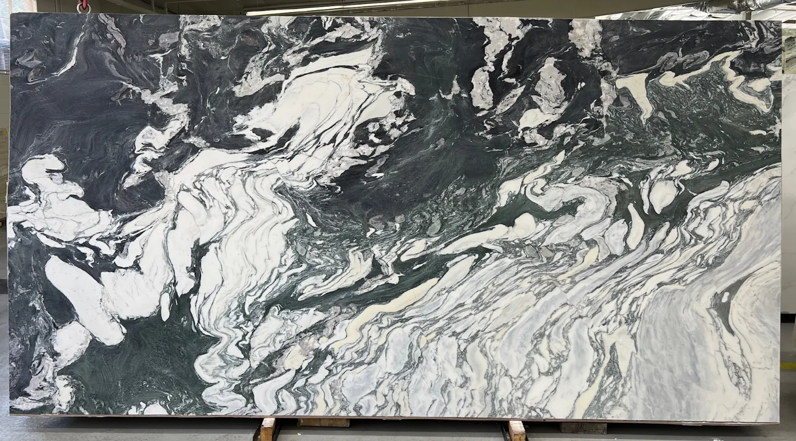 Calacatta Viola Marble Slab in Van Nuys, Los Angeles