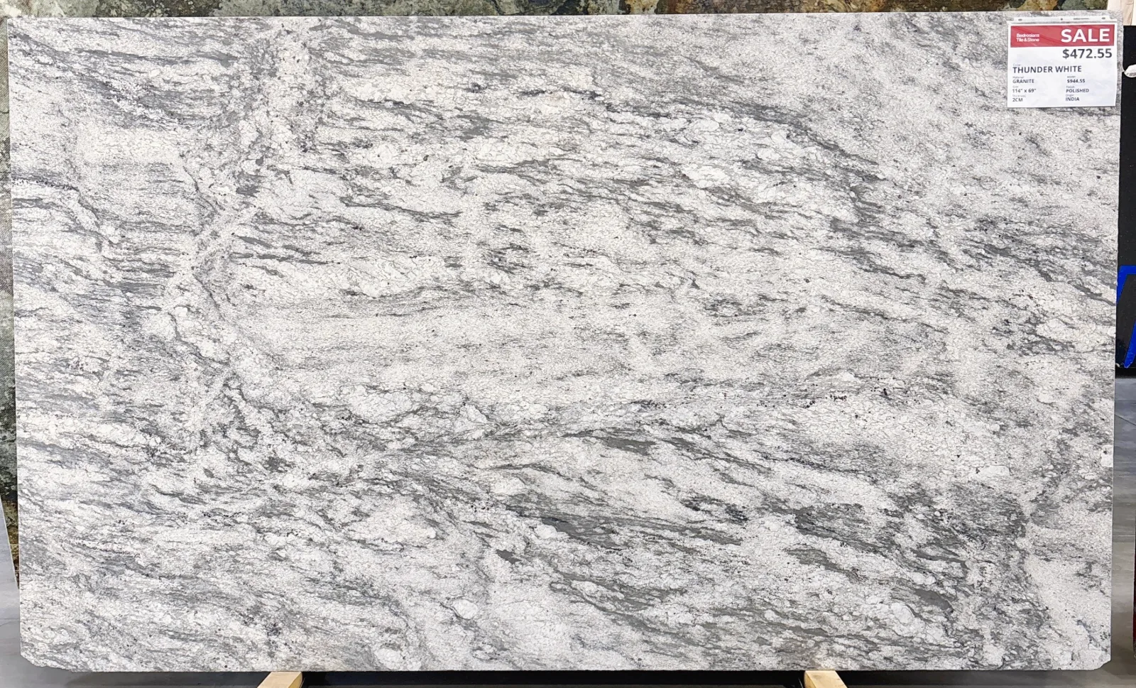 Thunder White Granite Slab in Sylmar, Los Angeles