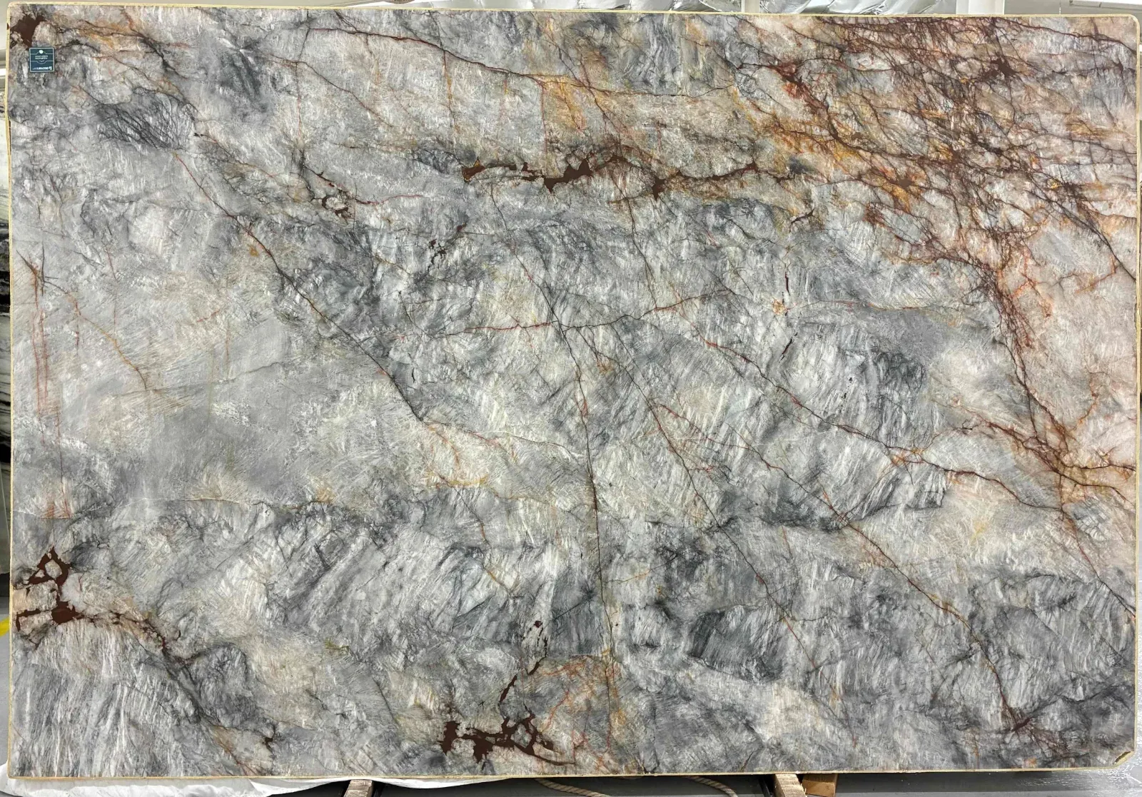 Cristallo Azur Quartzite Slab in Van Nuys, Los Angeles
