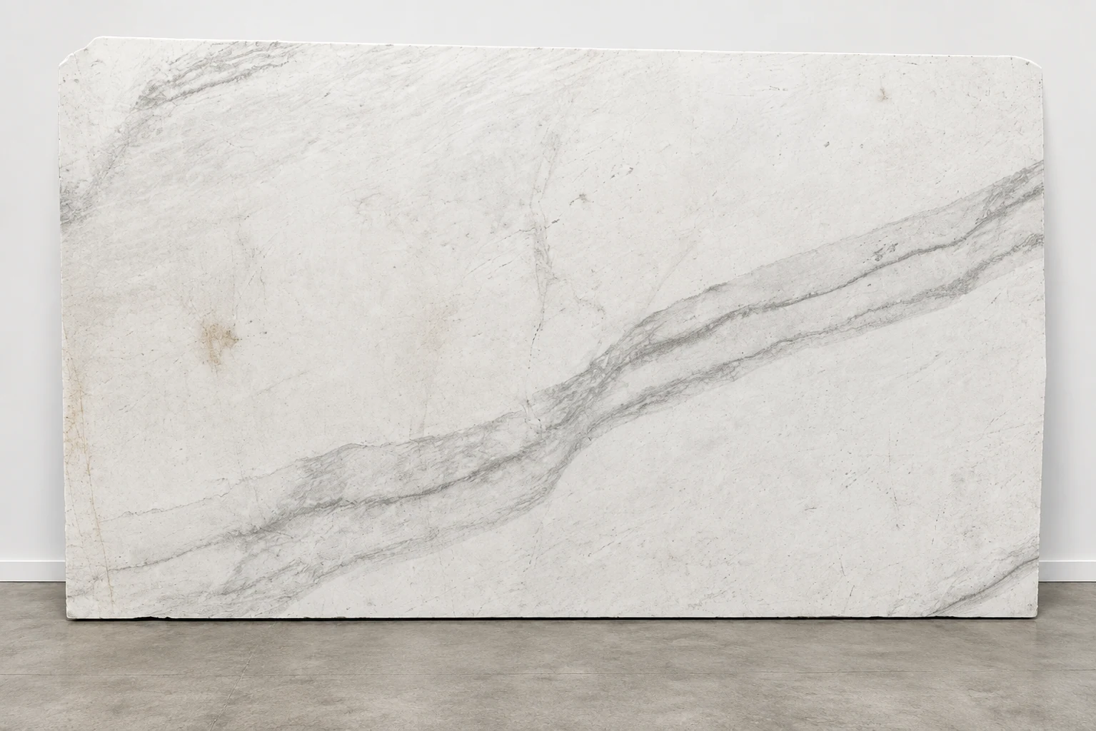 Calacatta Mistral Marble Slab in Santa Clarita