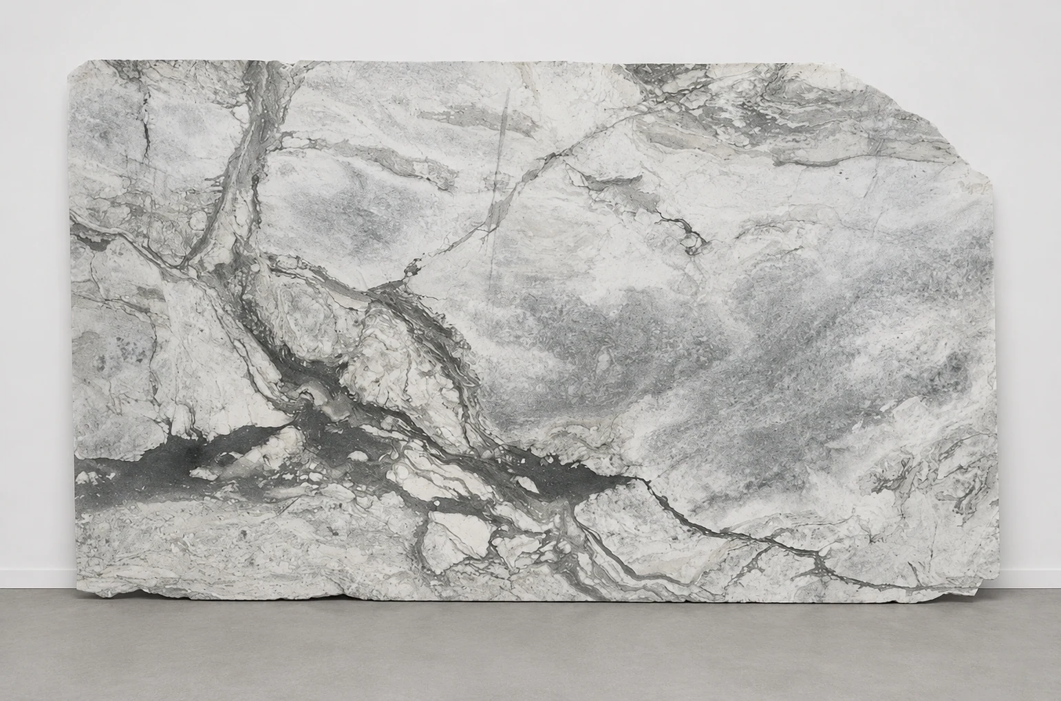 Calacatta Manhattan Marble Slab in Santa Clarita
