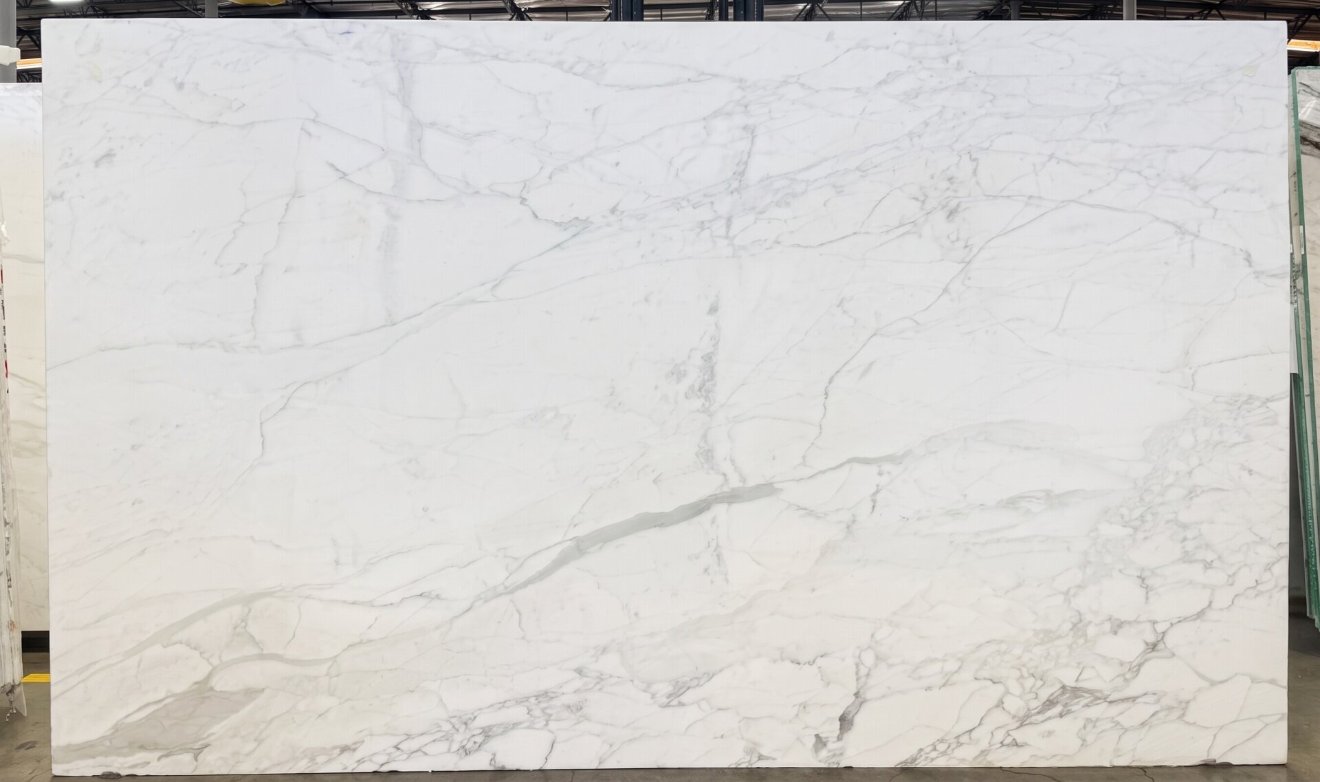 Calacatta Caldia Marble Slab in Sun Valley, Los Angeles