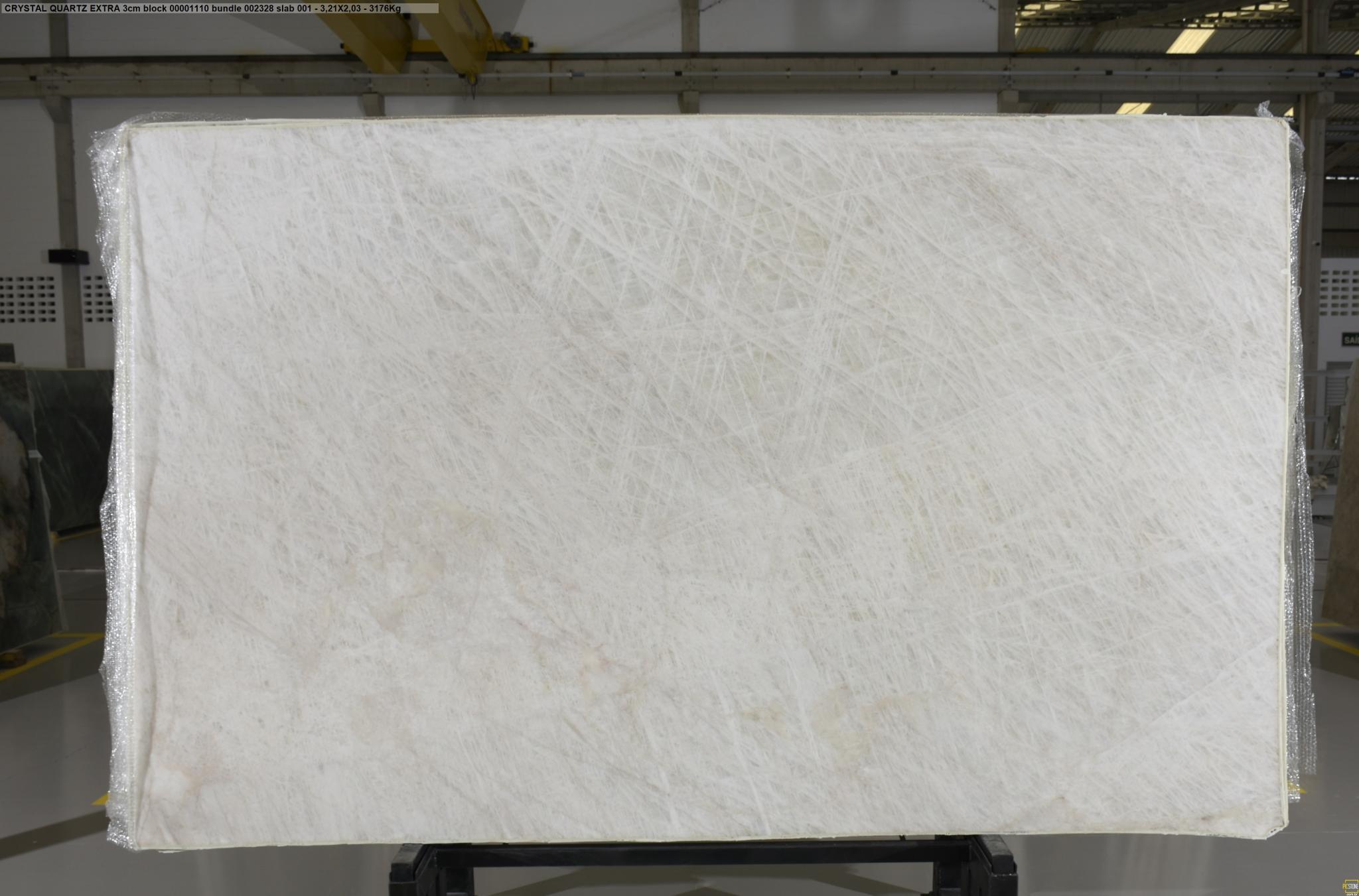 Cristallo Quartzite Slab in Sun Valley, Los Angeles