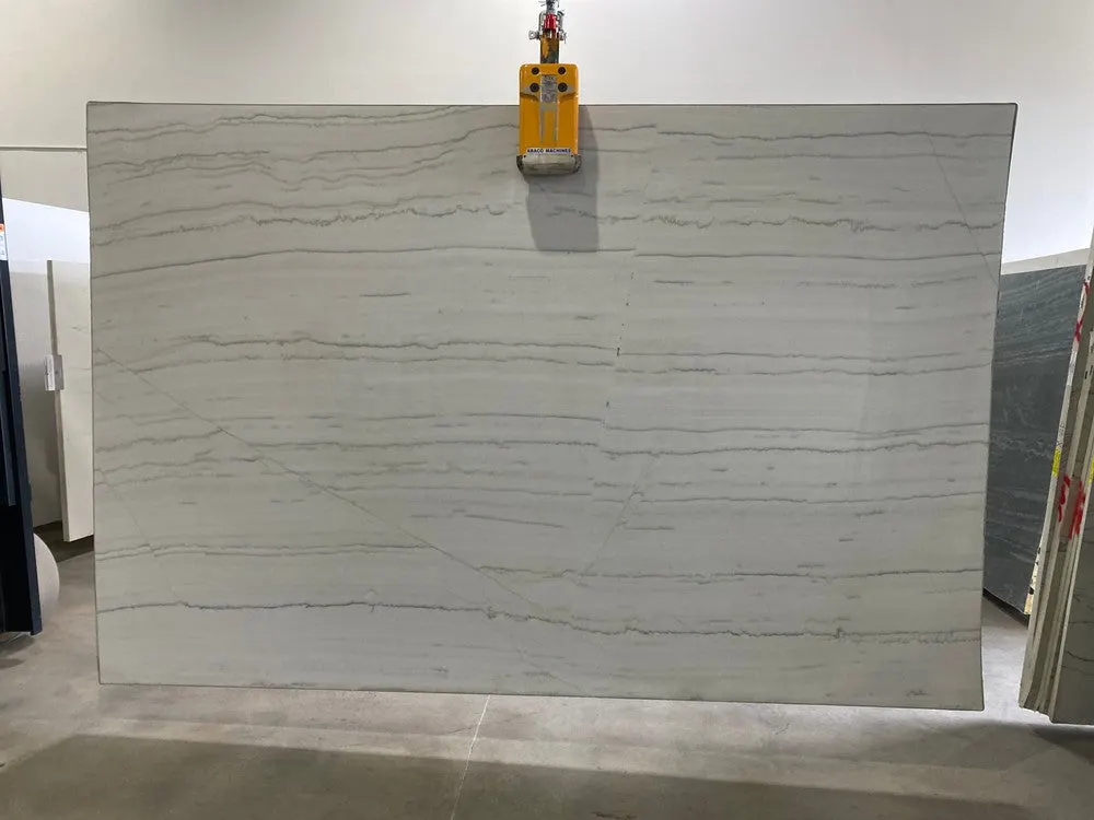 Calacatta Macaubas Quartzite Slab in Sun Valley, Los Angeles