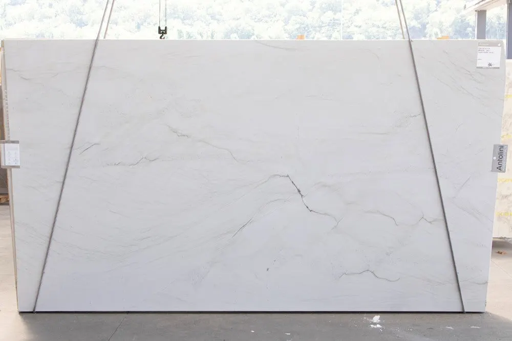 Calacatta Do Brasil Selected Quartzite Slab in Sun Valley, Los Angeles