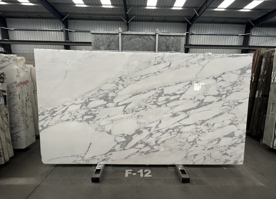 Calacatta Arabescato Marble Slab in North Hollywood, Los Angeles