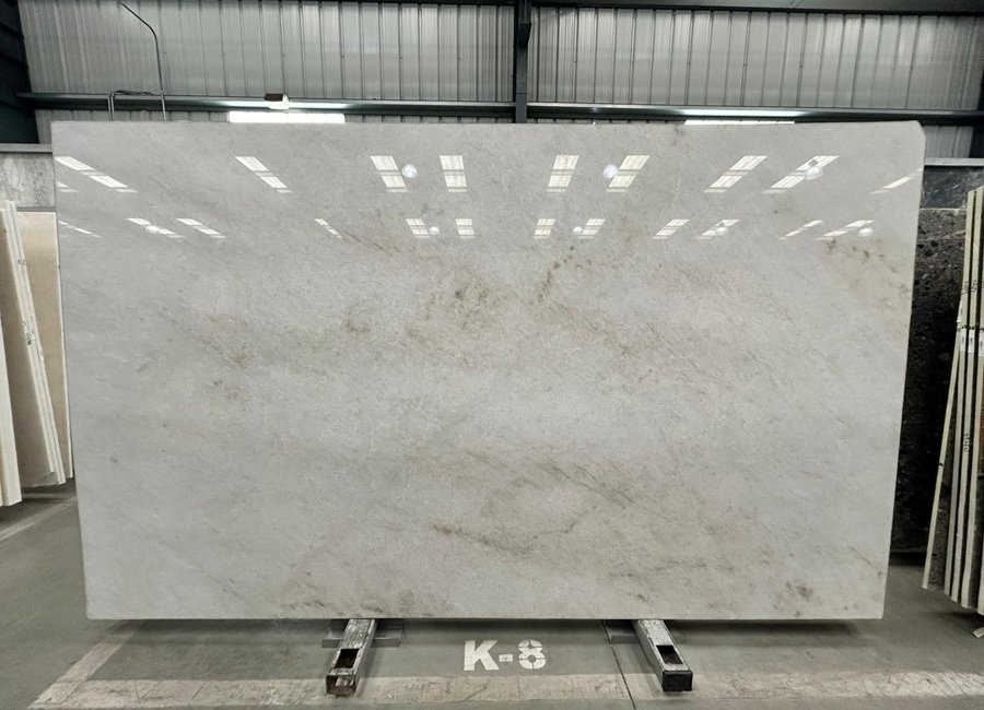 Cristallo Extra Quartzite Slab in North Hollywood, Los Angeles