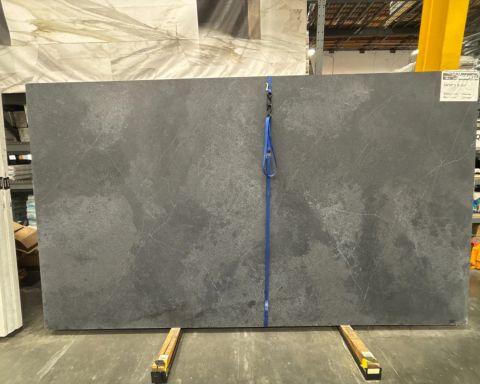 Nouvel Savon Noir Quartz Slab in Sylmar, Los Angeles