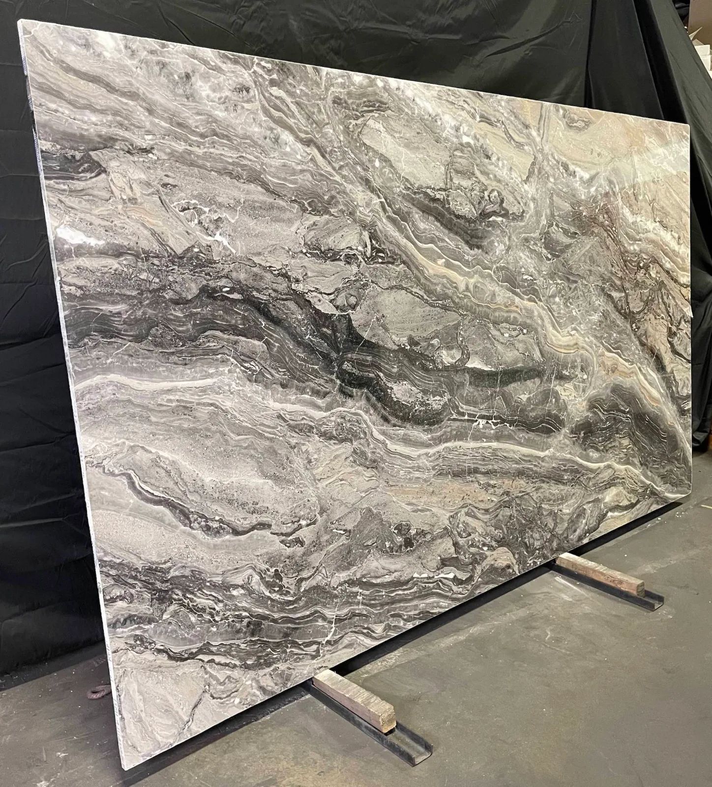 Arabescato Orobico Marble Slab in Van Nuys, Los Angeles