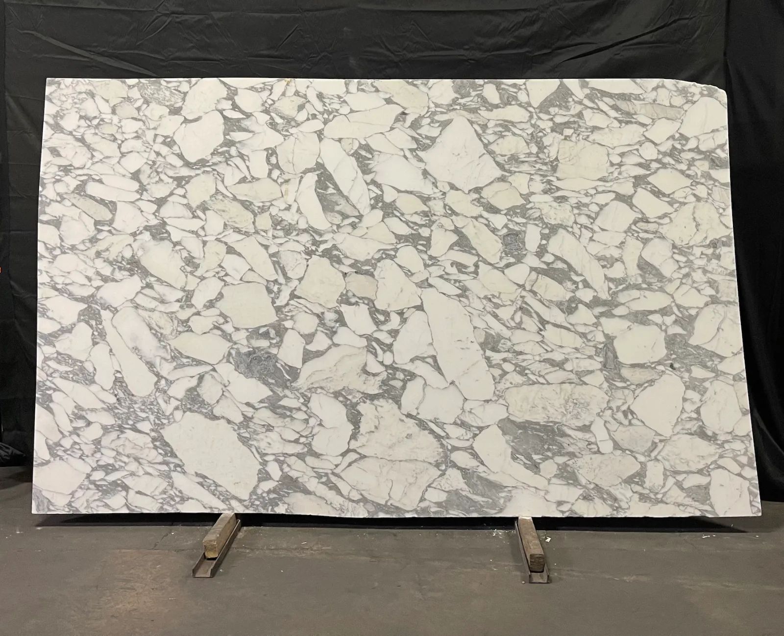 Arabescato Corchia Wow Marble Slab in Van Nuys, Los Angeles