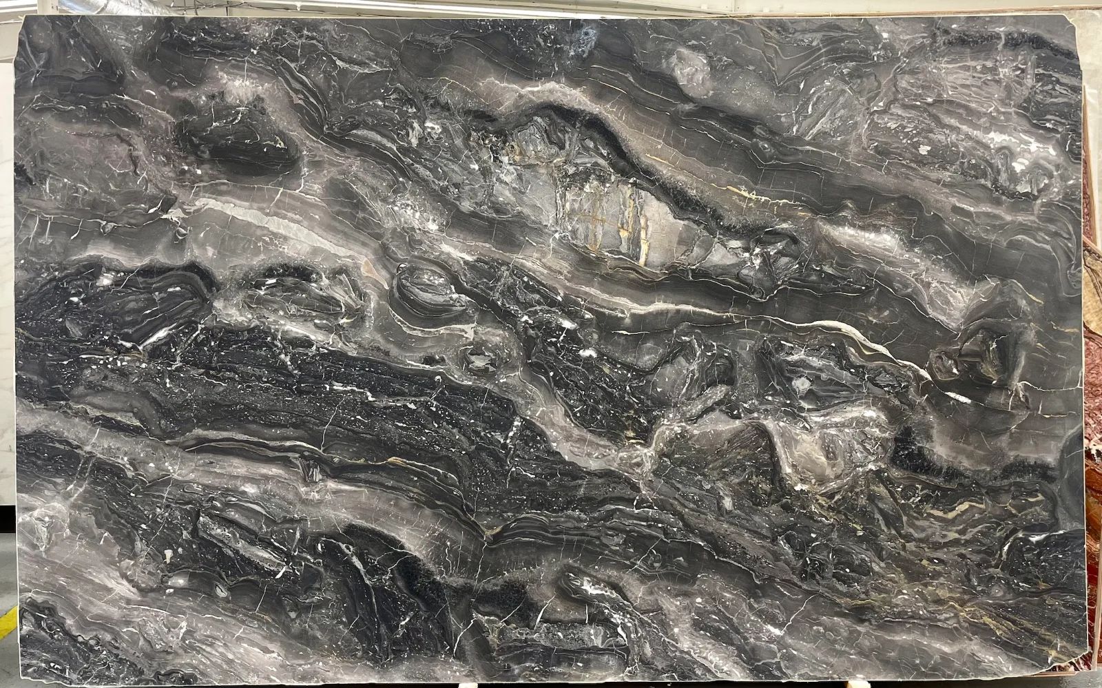 Arabescato Orobico Marble Slab in Van Nuys, Los Angeles