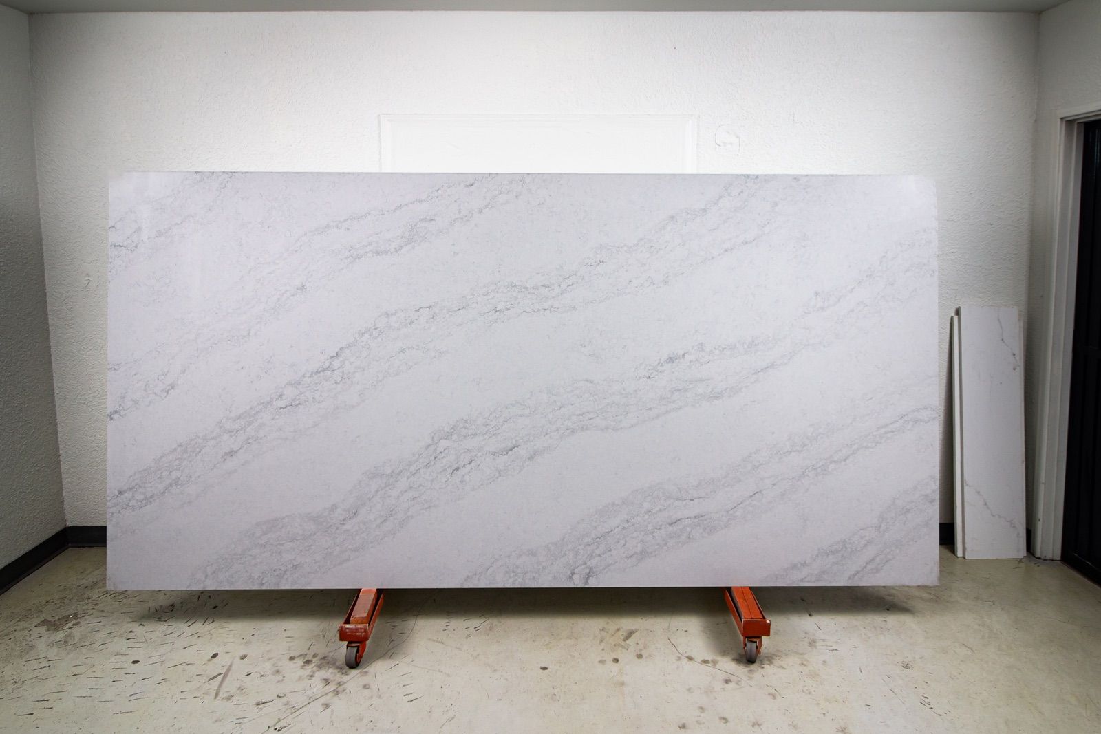 Bardeglio Grey Quartz Slab in Orange