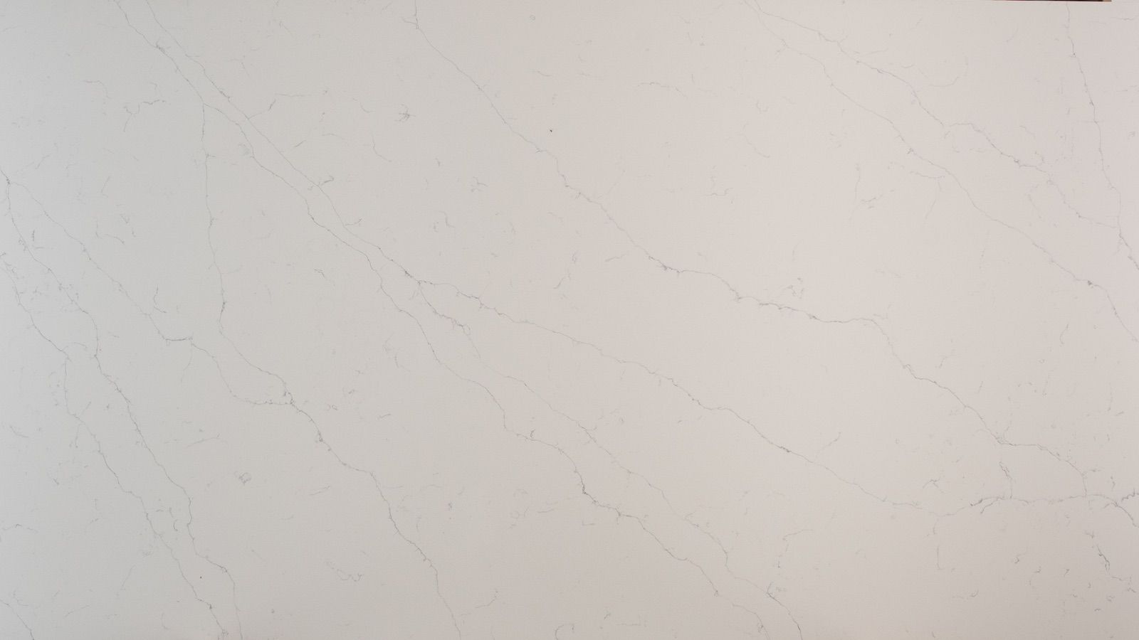 Milano Quartz Slab in Orange