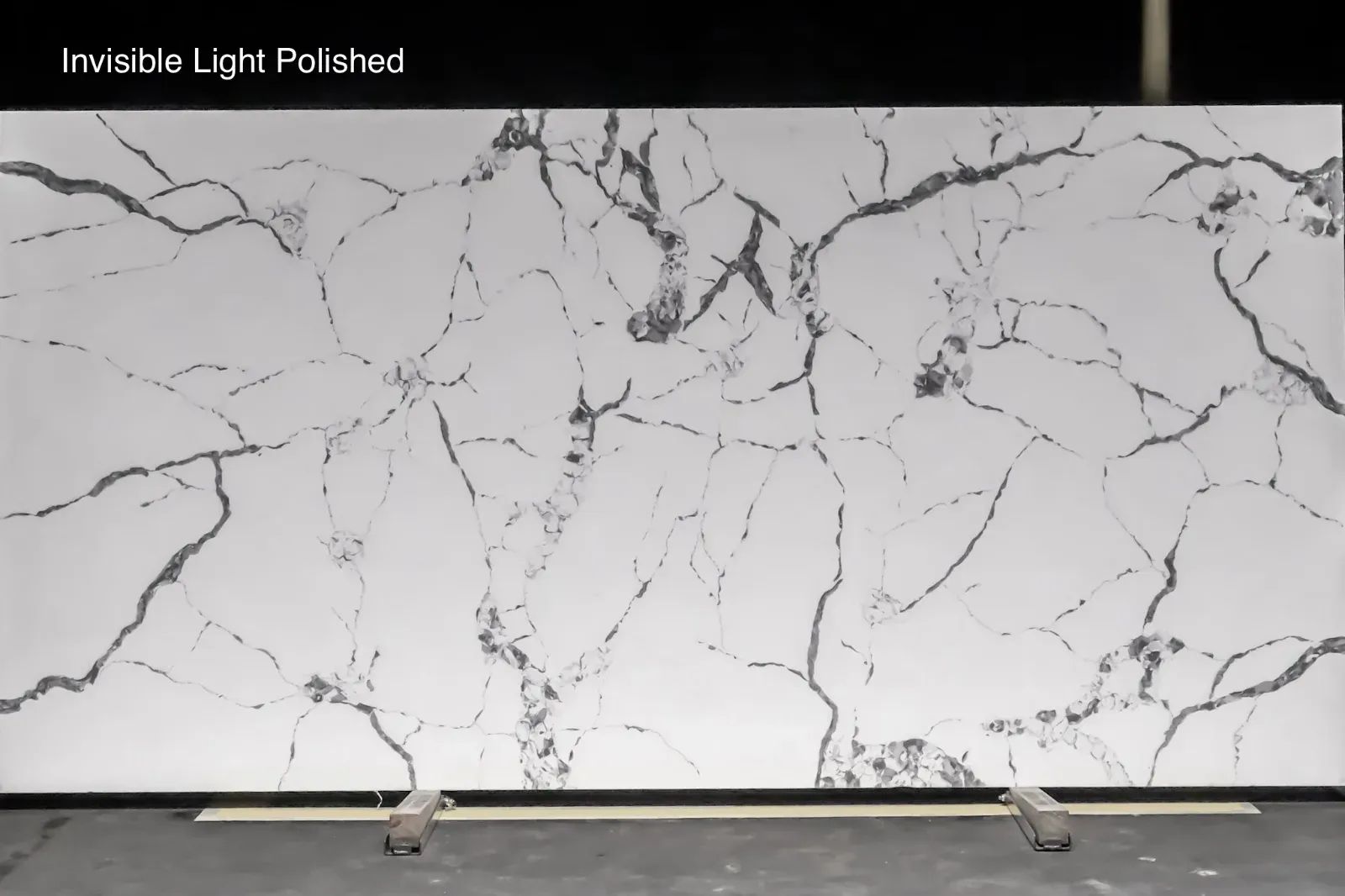 Calacatta Invisible Quartz Slab in Northridge, Los Angeles