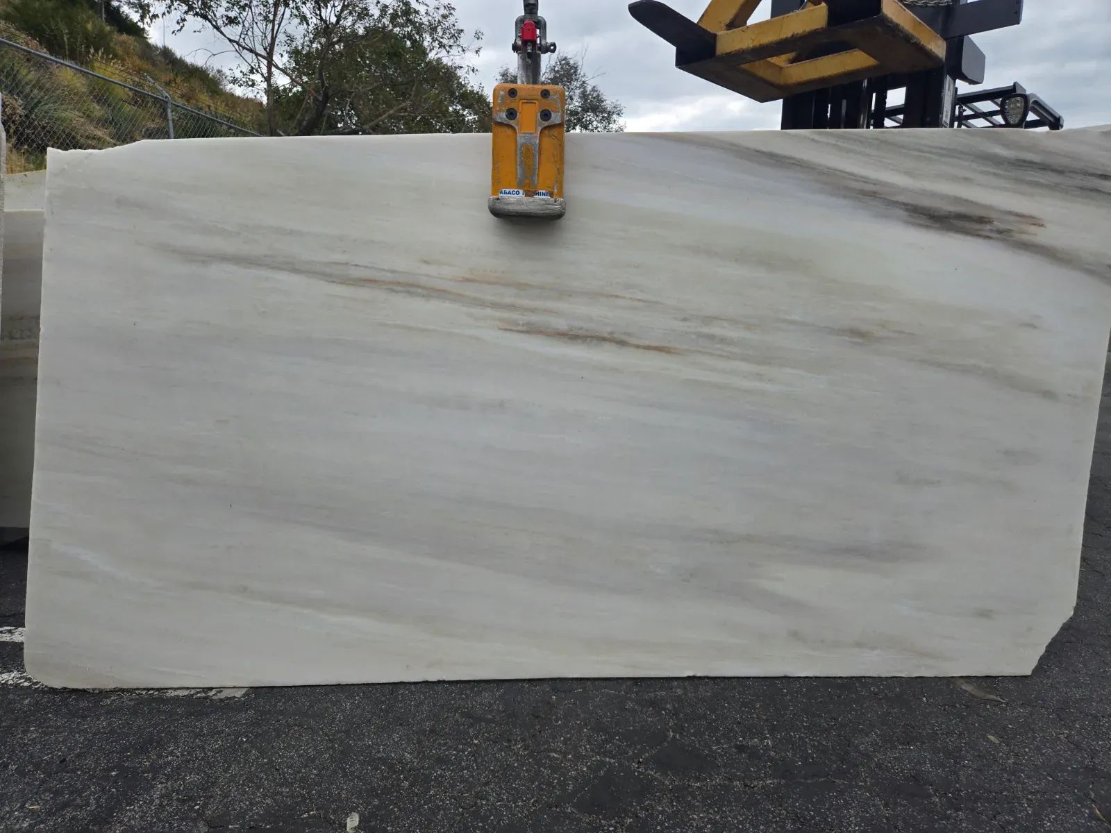Alpine White Marble Slab in Sun valley, Los Angeles