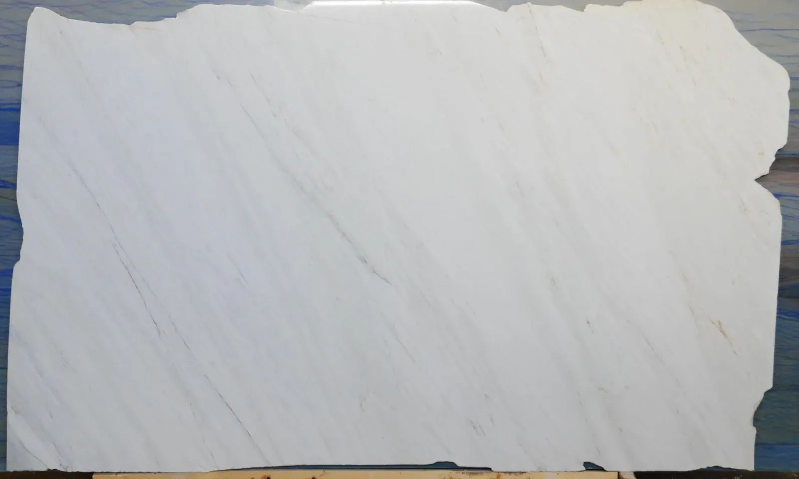 Calacatta Michelangelo Marble Slab in Sun Valley, Los Angeles