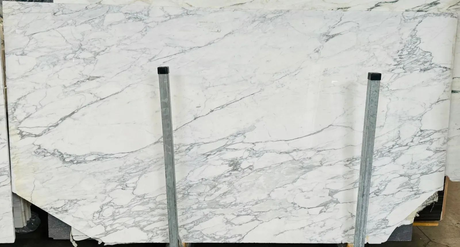 Calacatta Gold Extra Marble Slab in Sun Valley, Los Angeles