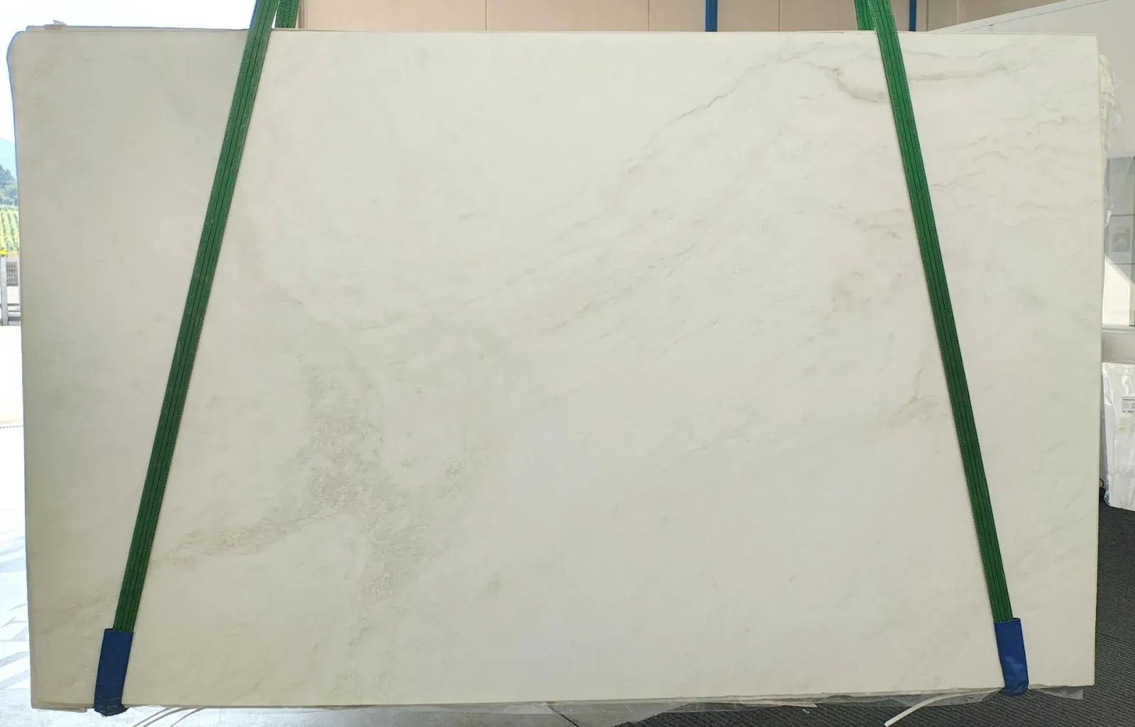 Namibian White Marble Slab in Sun Valley, Los Angeles