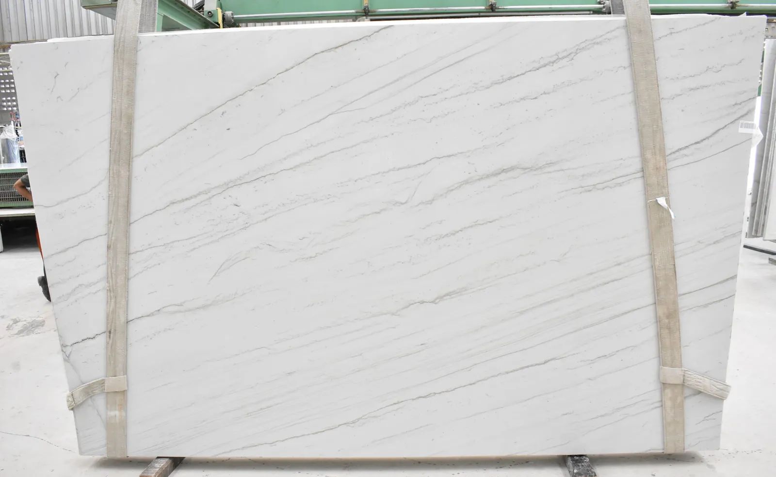 Luce Di Luna 1st. Choice Quartzite Slab in Sun Valley, Los Angeles