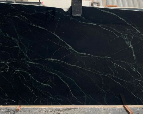 Saratoga 1st Choice Quartzite Slab in Sun Valley, Los Angeles