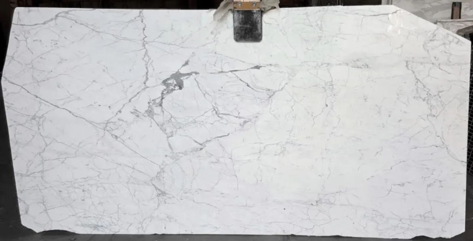 Statuario Marble Slab in Sun Valley, Los Angeles