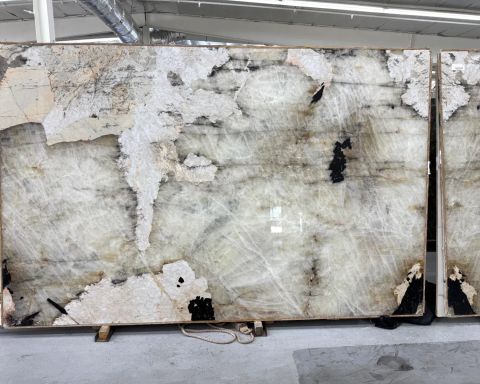 Patagonia Classic Quartzite Slab in Van Nuys, Los Angeles