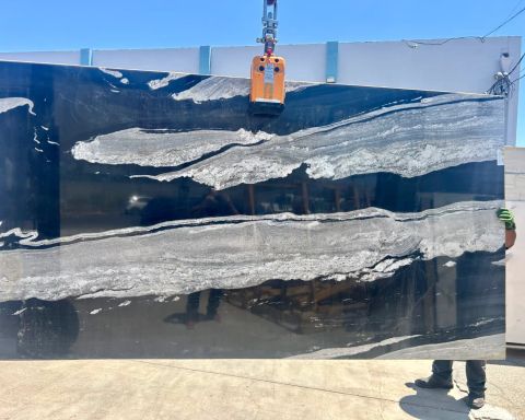 Copacabana Granite Slab in North Hollywood, Los Angeles