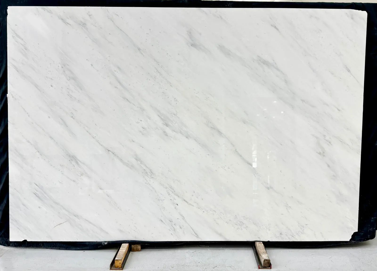 Calacatta Bella Extra Marble Slab in Van Nuys, Los Angeles