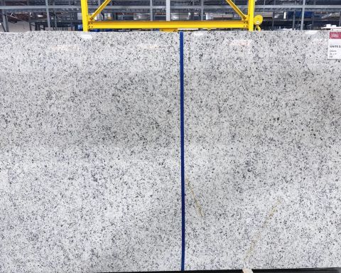White Dallas Granite Slab in Sylmar, Los Angeles