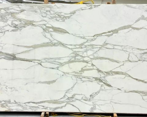 Calacatta Borghini Extra Marble Slab in Van Nuys, Los Angeles