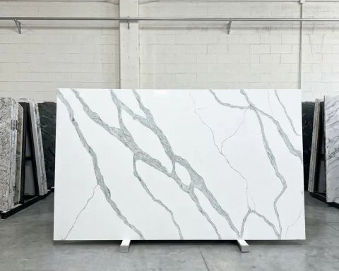 Calacatta Como Quartz Slab in Sun Valley, Los Angeles