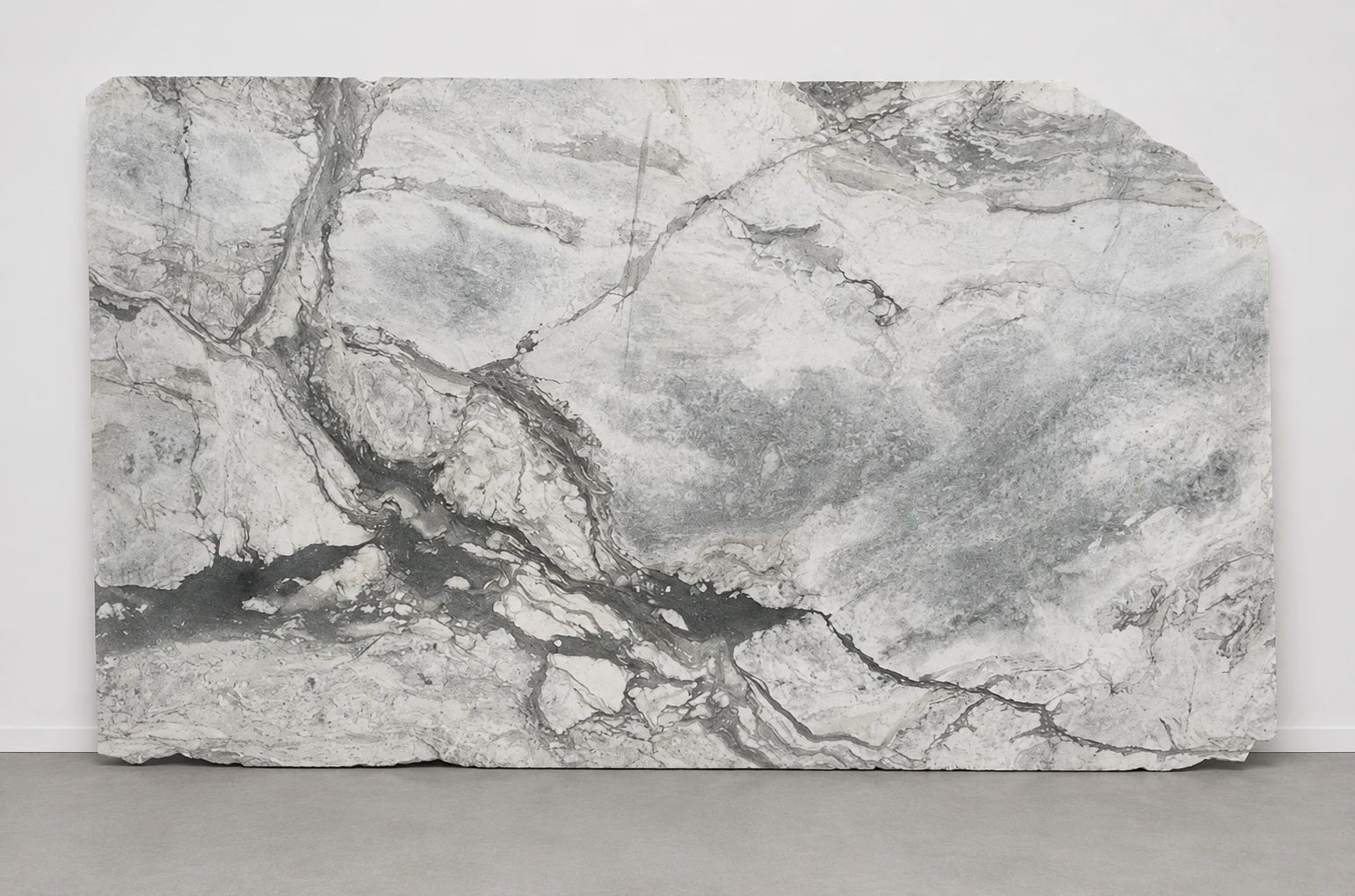 Calacatta Manhattan Marble Slab in Santa Clarita