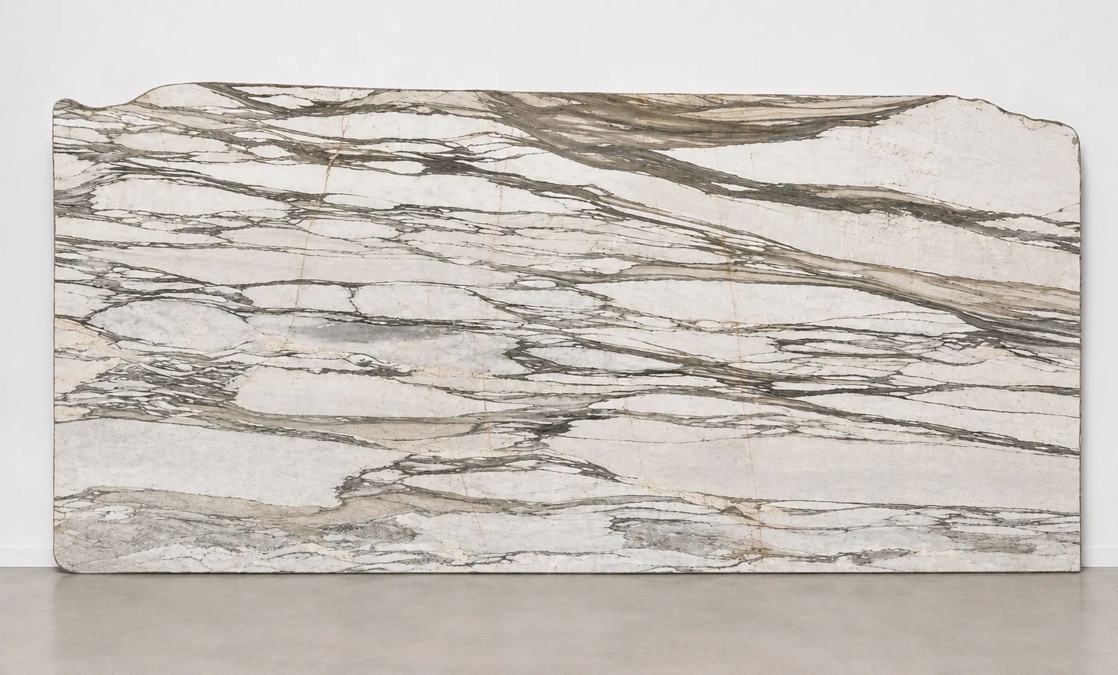 Calacatta Oyster Marble Slab in Santa Clarita
