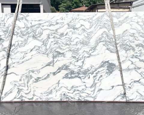 Arabescato Arni Marble Slab in Sun Valley, Los Angeles