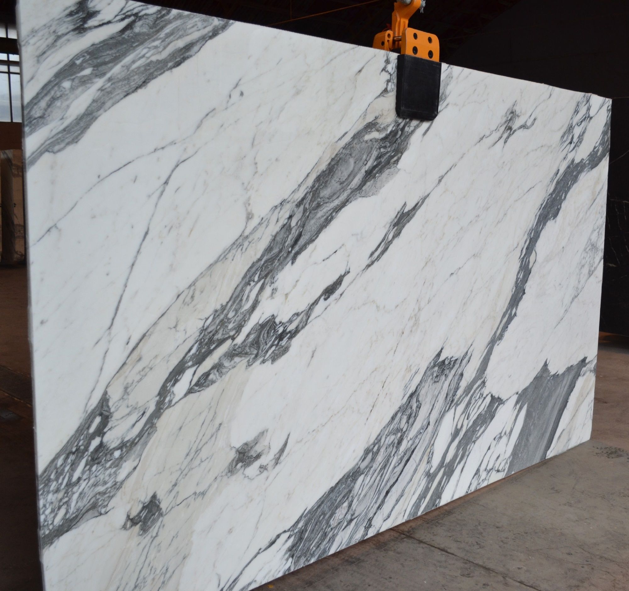 Statuario Arabescato Marble Slab in Sun Valley, Los Angeles
