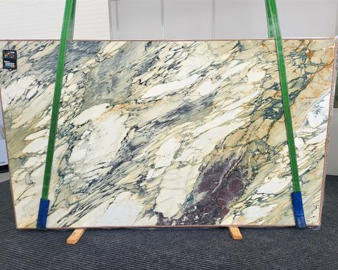 Calacatta Retro Marble Slab in Sun Valley, Los Angeles