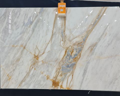 Calacatta Macchia Vecchia Marble Slab in Sun Valley, Los Angeles