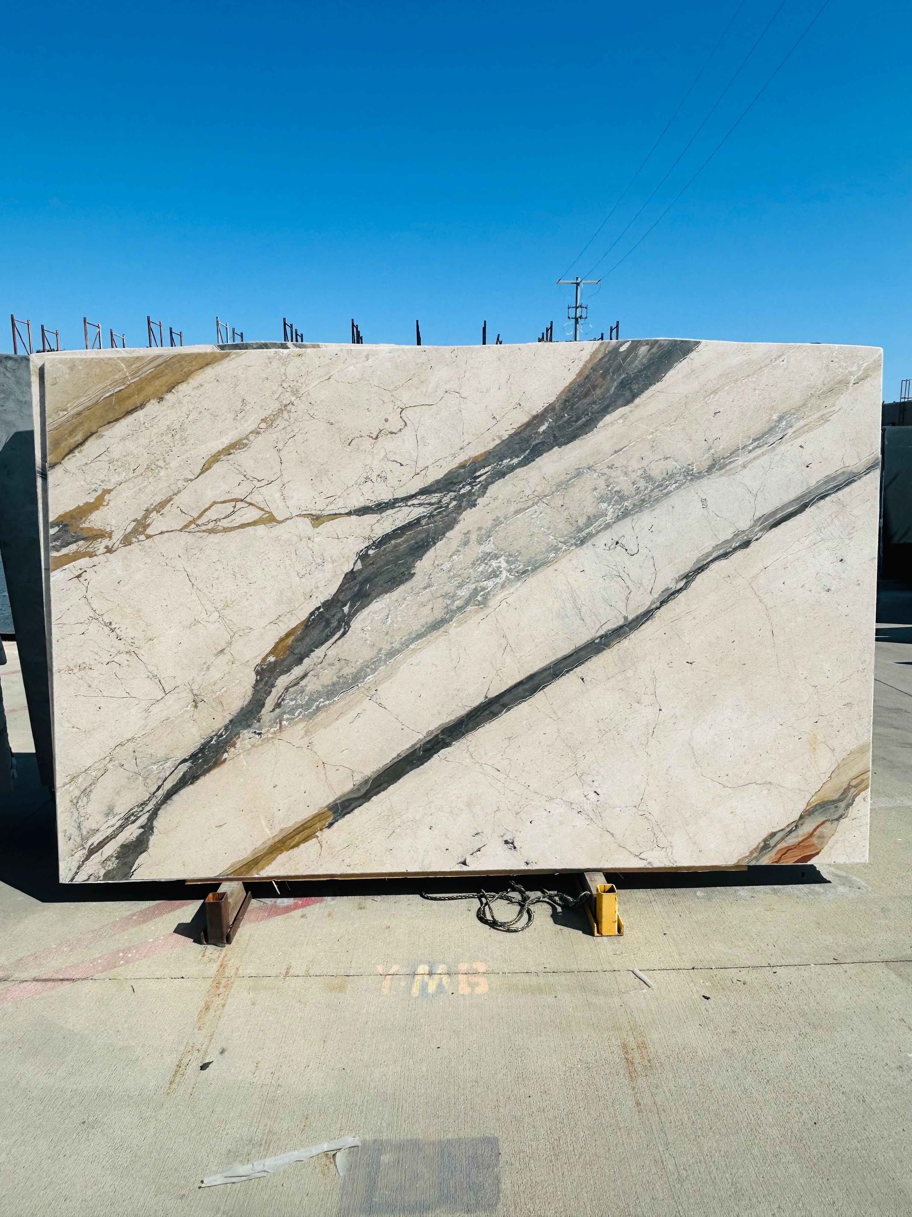 Calacatta Barocco Marble Slab in Sun Valley, Los Angeles