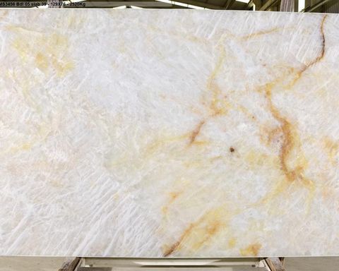 Cristallo Quartzite Slab in Sun Valley, Los Angeles