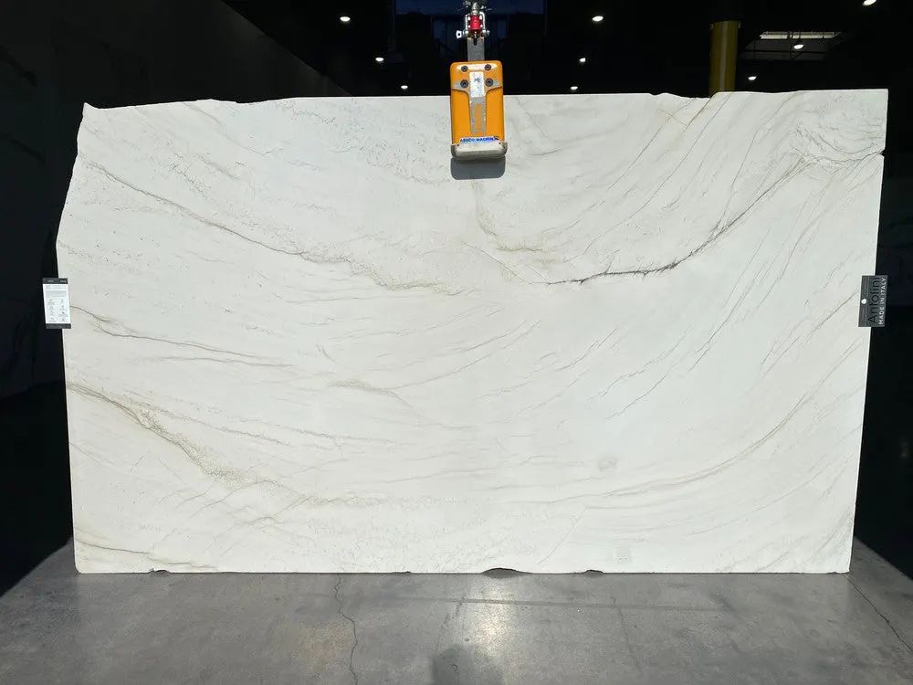Calacatta Do Brasil / Aria Selected Quartzite Slab Photo 2