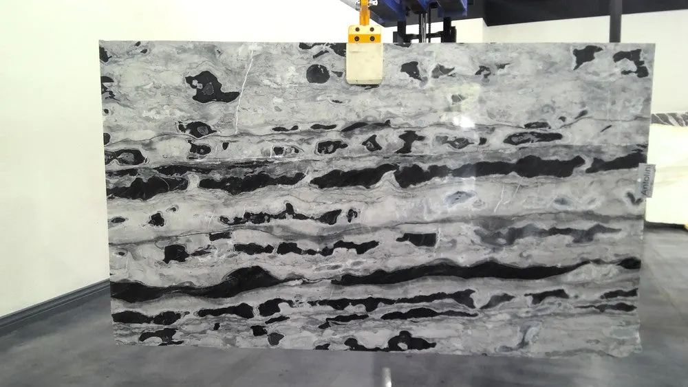 Atlantic White Quartzite Slab Photo 2